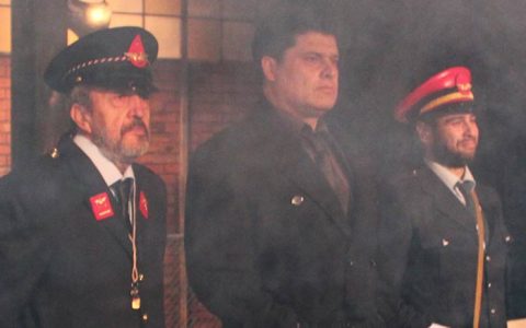 İki Oyun Bir Ülke (Leonce ile Lena Üzerine Bir Çalışma) — sahne fotoğrafı 10